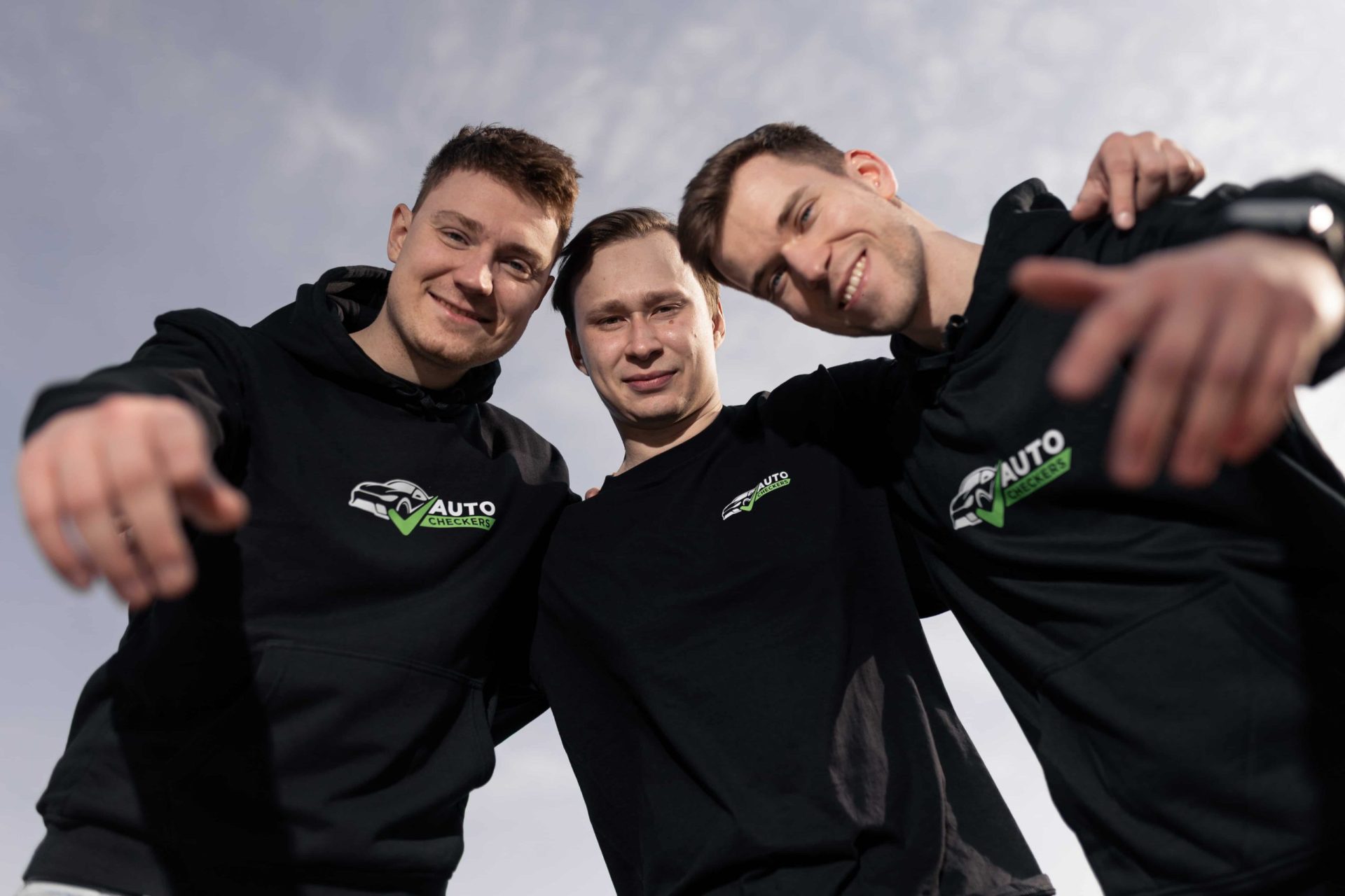 О нас