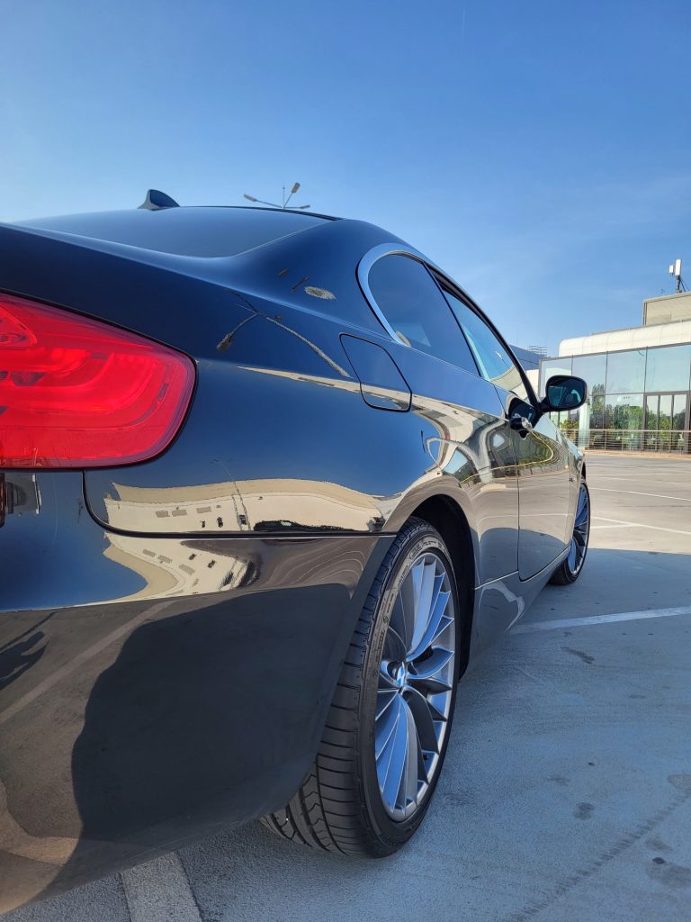 BMW 330 Xdrive E92