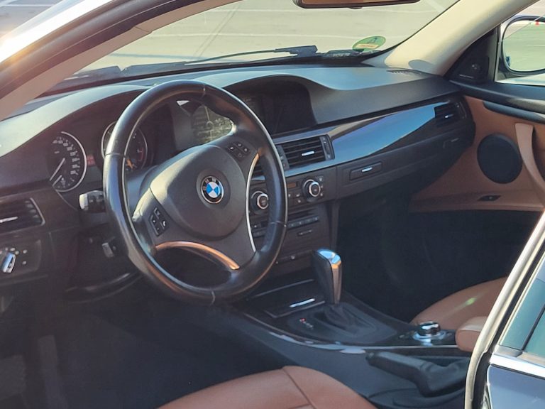 BMW 330 Xdrive E92