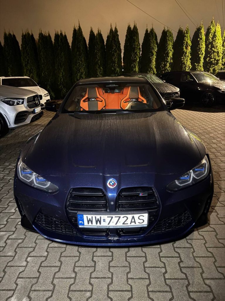 BMW M4 bmw-m4-niebieska