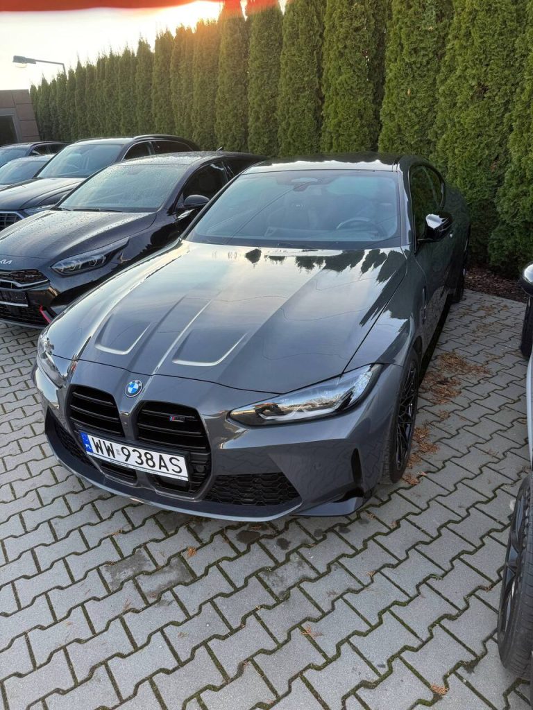 BMW M4 Szara