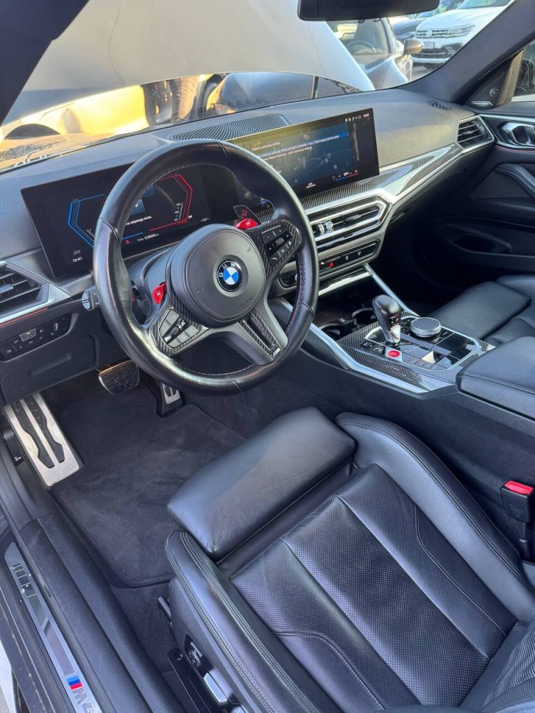 BMW M4 Szara